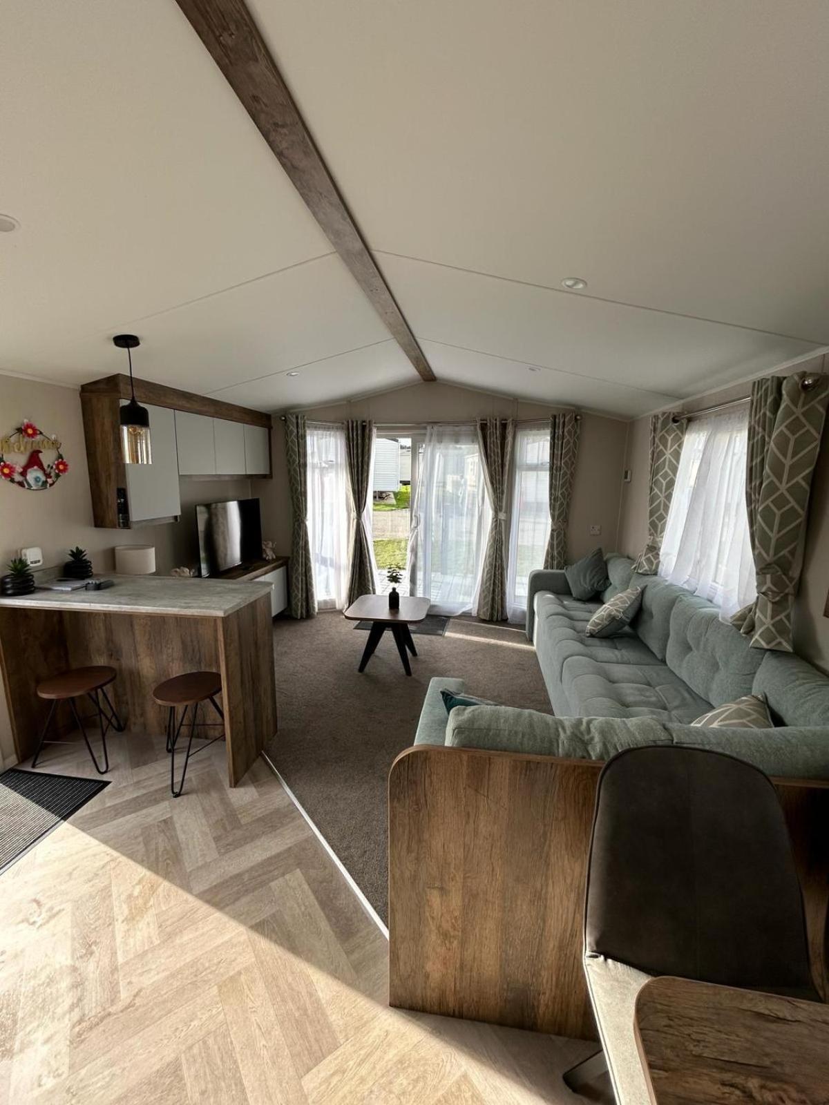 Deck Of The Bay - Cayton Scarborough Exterior foto